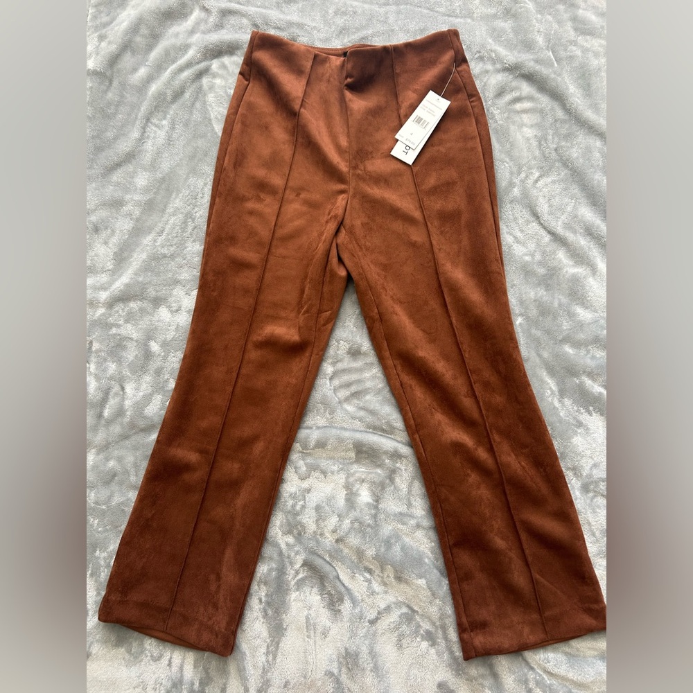 Rafaela Crop Boot Cut Pant Size 4 NWT